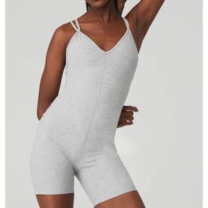 Alo Yoga Alosoft onesie athletic heather grey